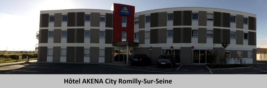 Akena City De Romilly Exterior photo